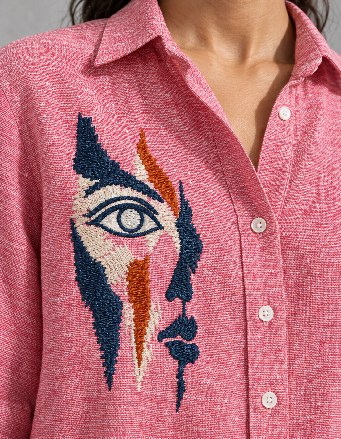 Face Embroidered Ice Red Shirt