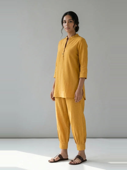 Saffron Ease – Mustard Cotton Linen Slub Co-ord Set – full-length side view